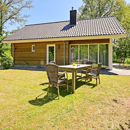 Chalet With Gorgeous View Of The Natural Surroundings Weerselo エクステリア 写真
