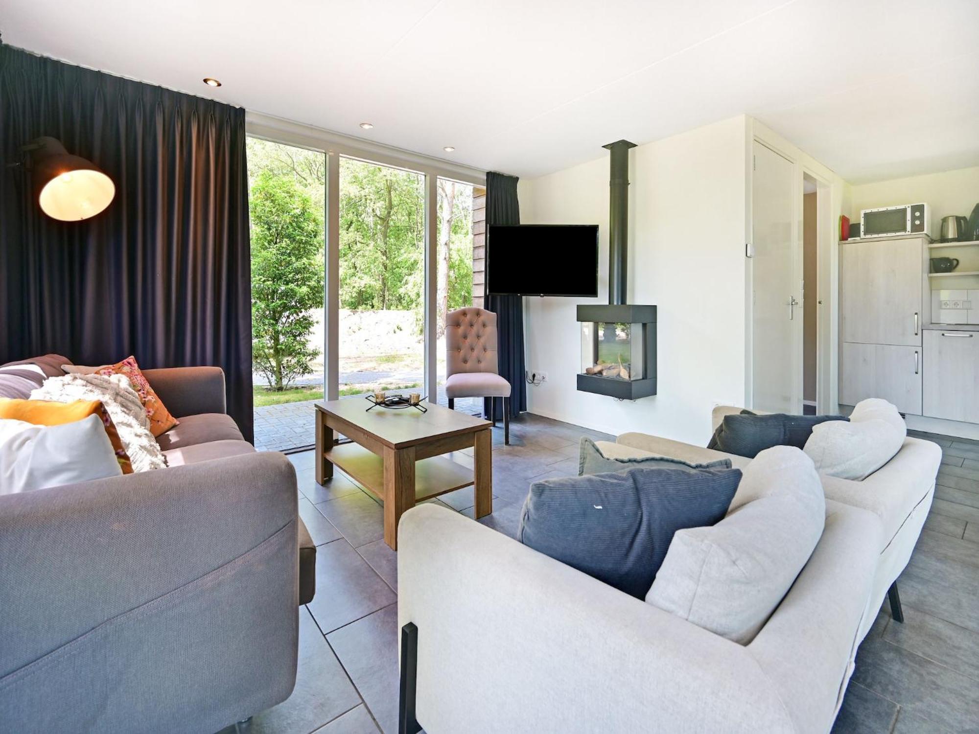 Chalet With Gorgeous View Of The Natural Surroundings Weerselo エクステリア 写真