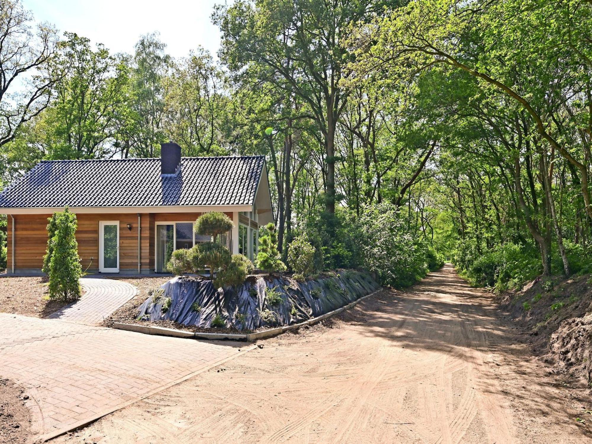 Chalet With Gorgeous View Of The Natural Surroundings Weerselo エクステリア 写真