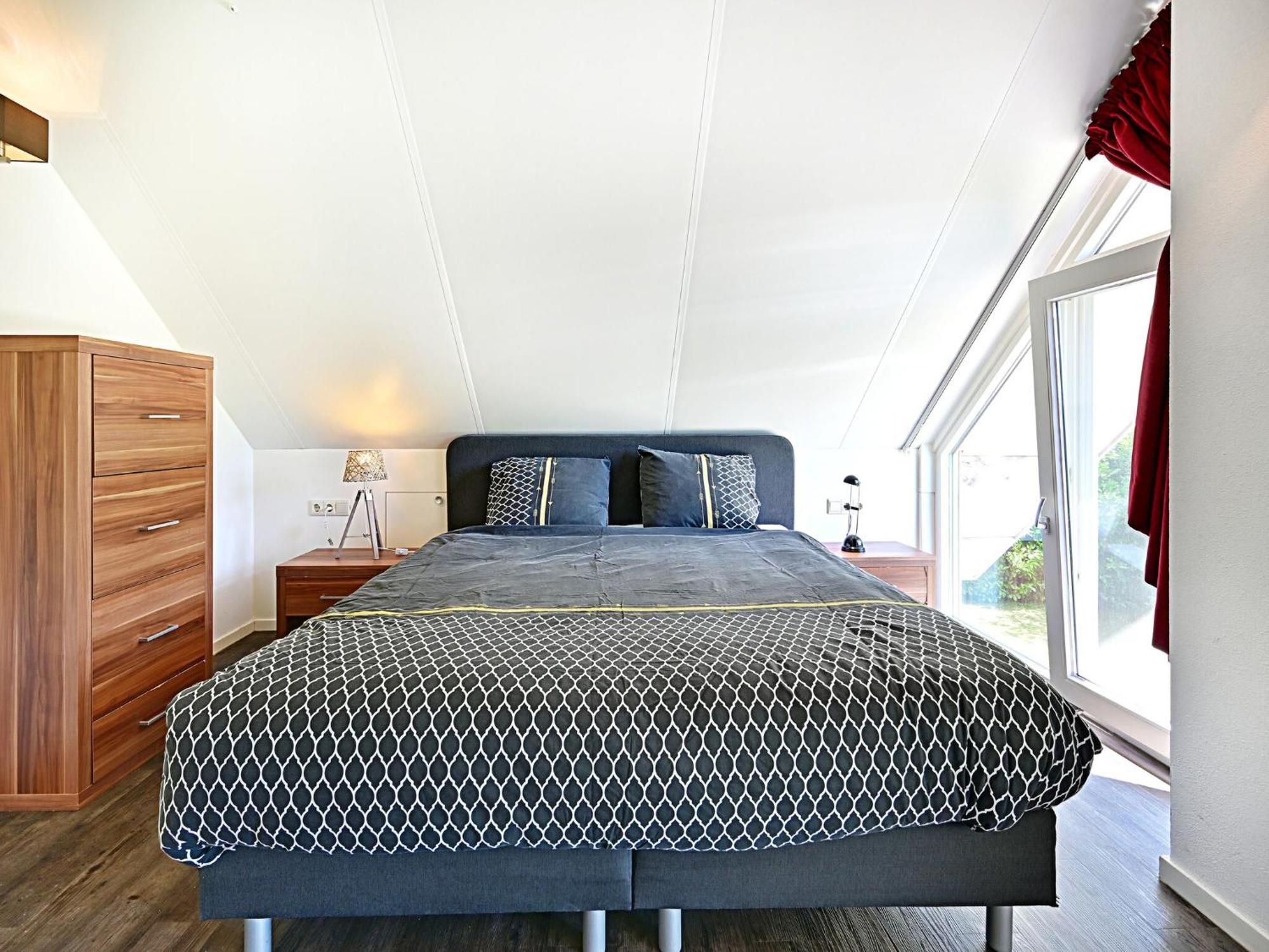 Chalet With Gorgeous View Of The Natural Surroundings Weerselo エクステリア 写真