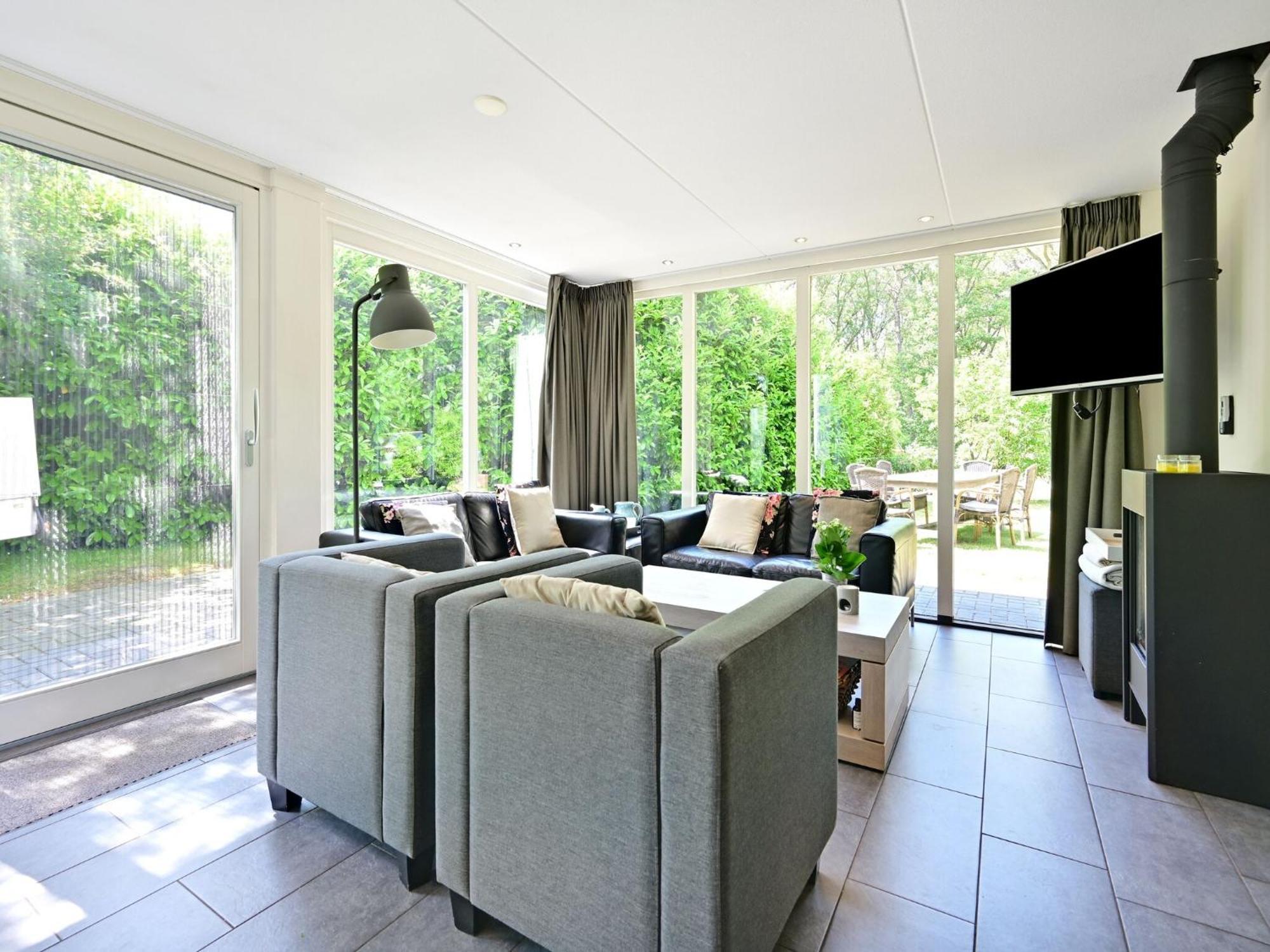 Chalet With Gorgeous View Of The Natural Surroundings Weerselo エクステリア 写真